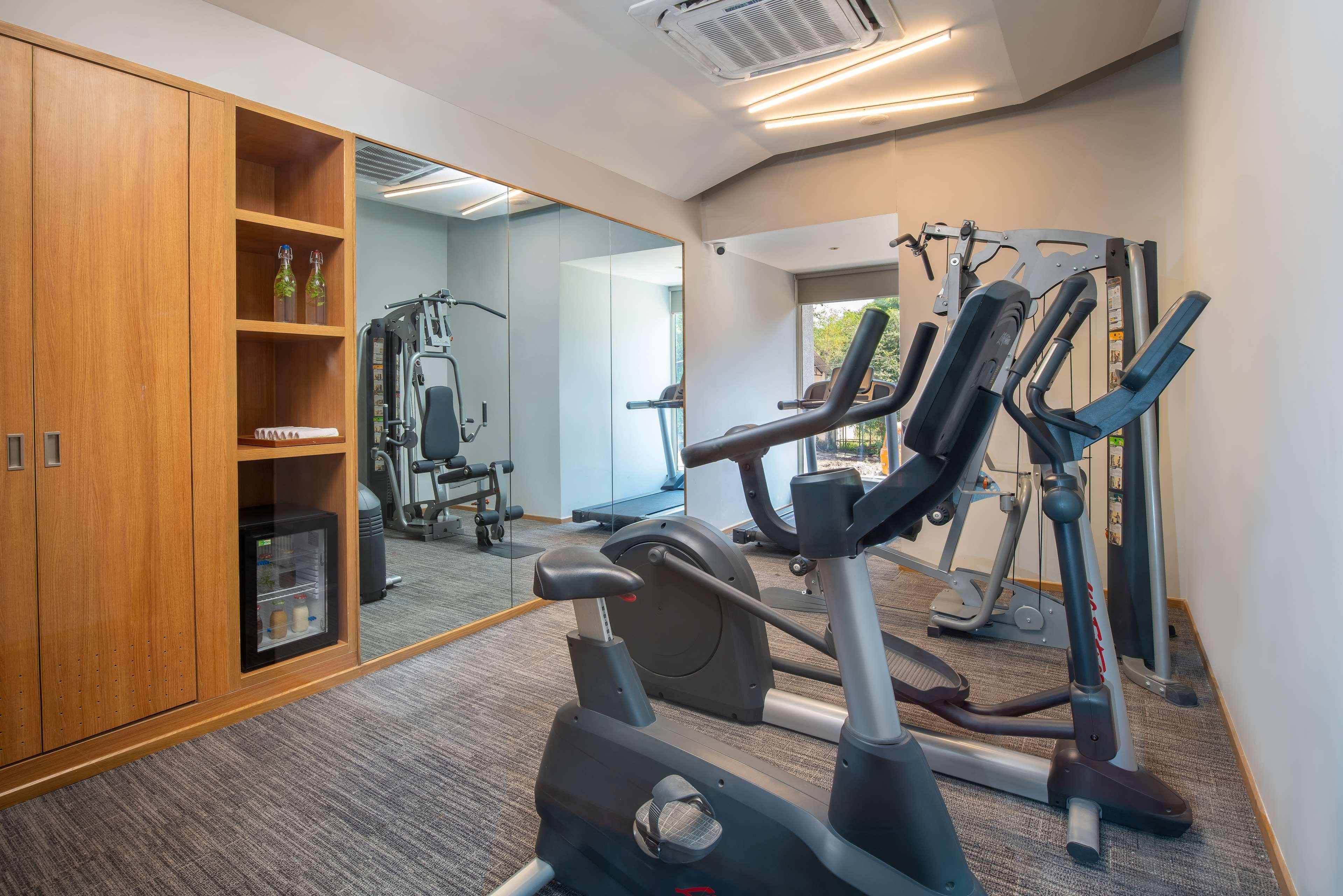 Park Inn By Radisson 괄리오르 외부 사진