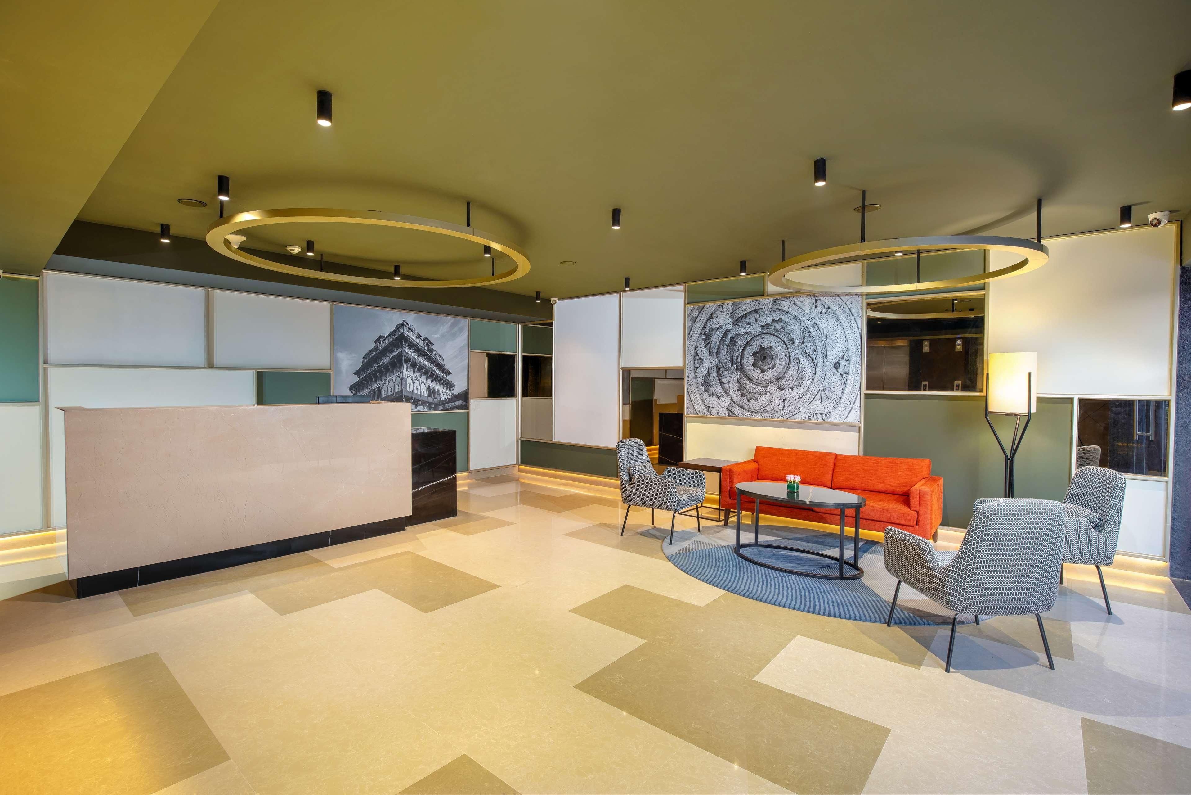 Park Inn By Radisson 괄리오르 외부 사진